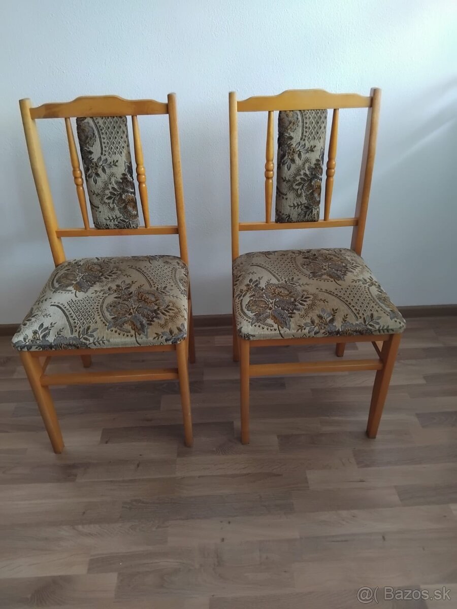 Stoličky