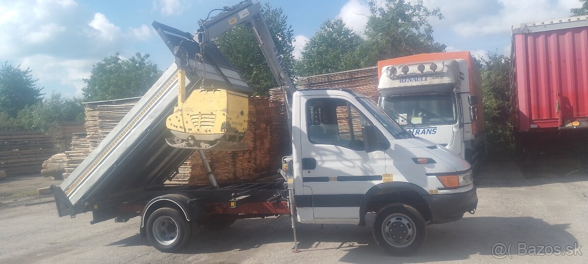 Iveco daily do 3.5 t 3stranny vyklapač hydraulic ruka
