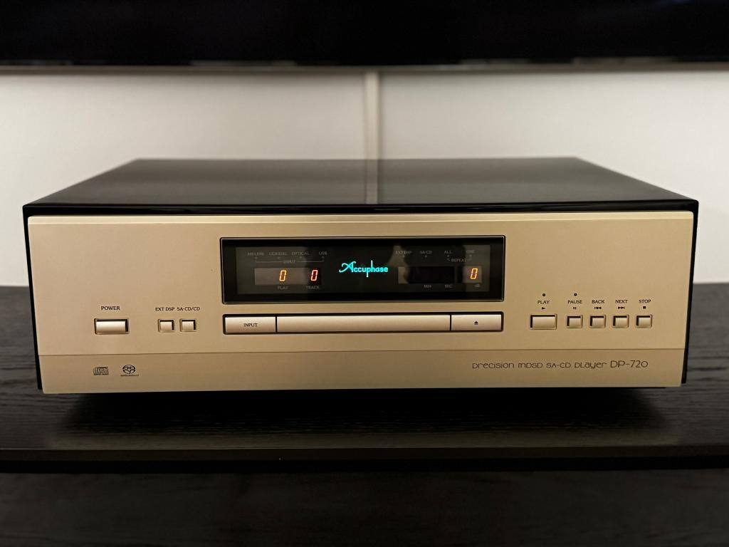 Accuphase DP 720