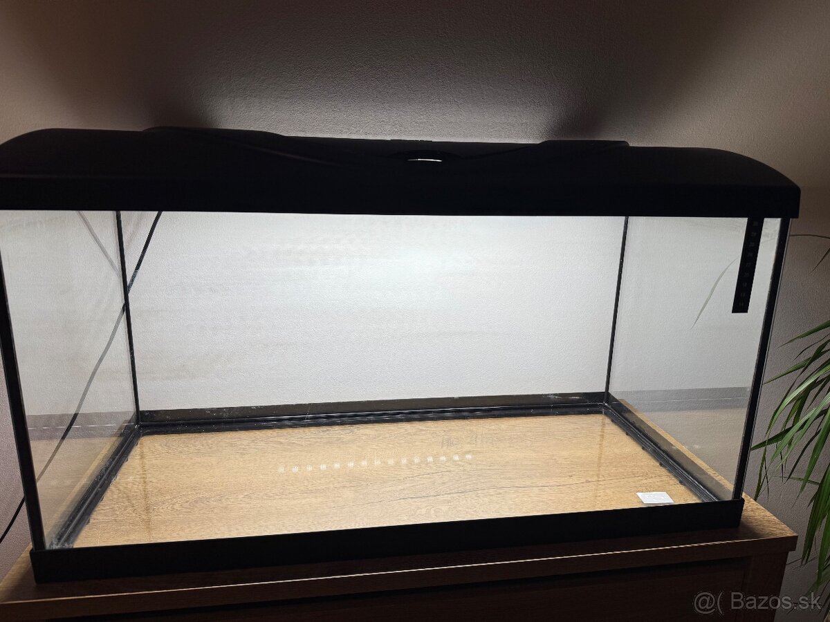 Predám akvárium 112L