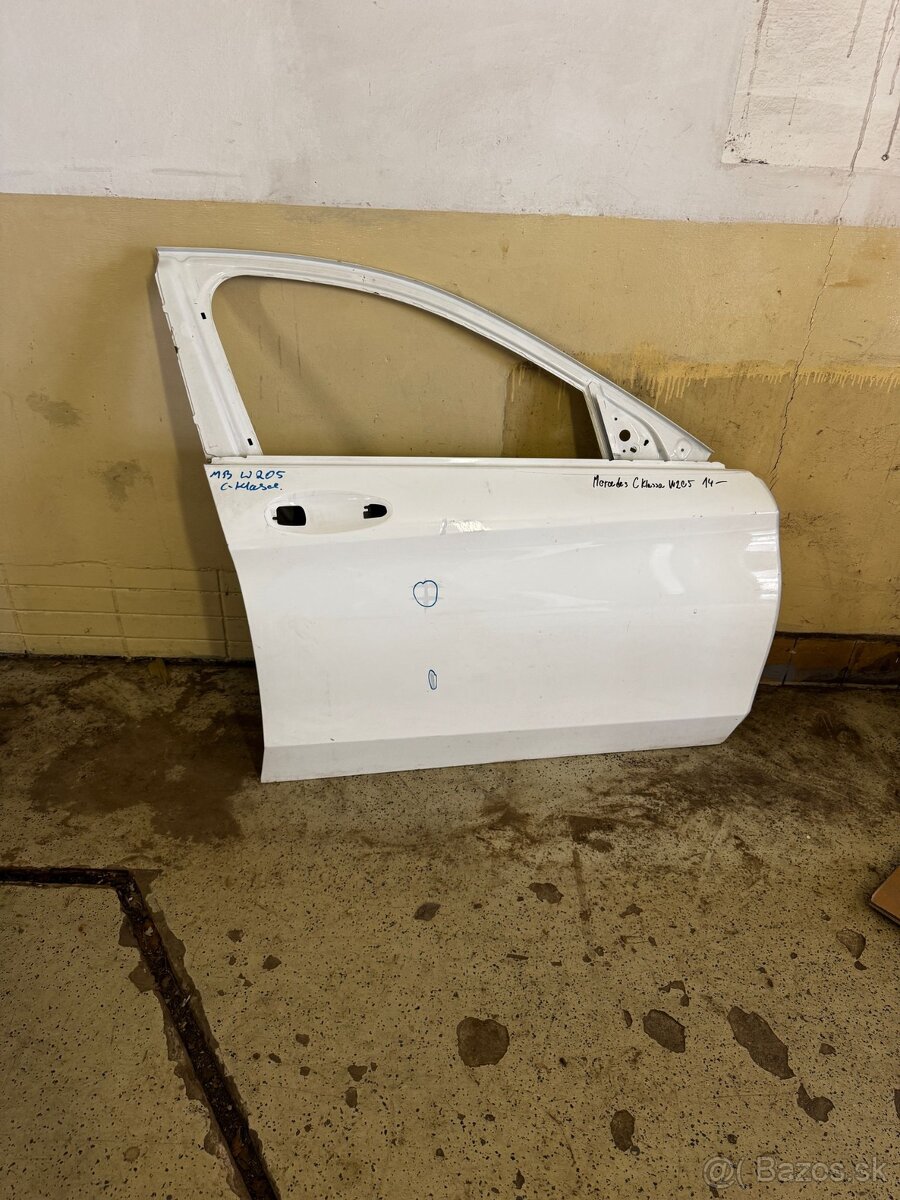 Mercedes C klassa w205 2014- pravé predné dvere