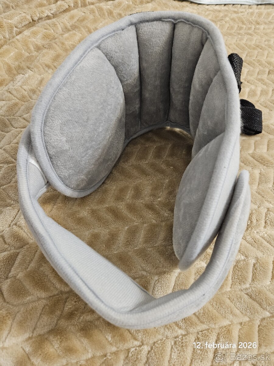 Detský bezpečnostný vankúš do auta