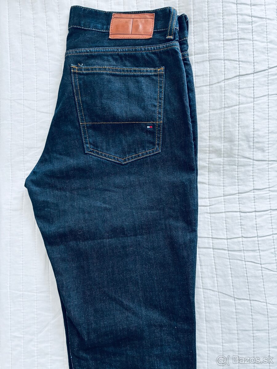 Tommy hilfiger rifle