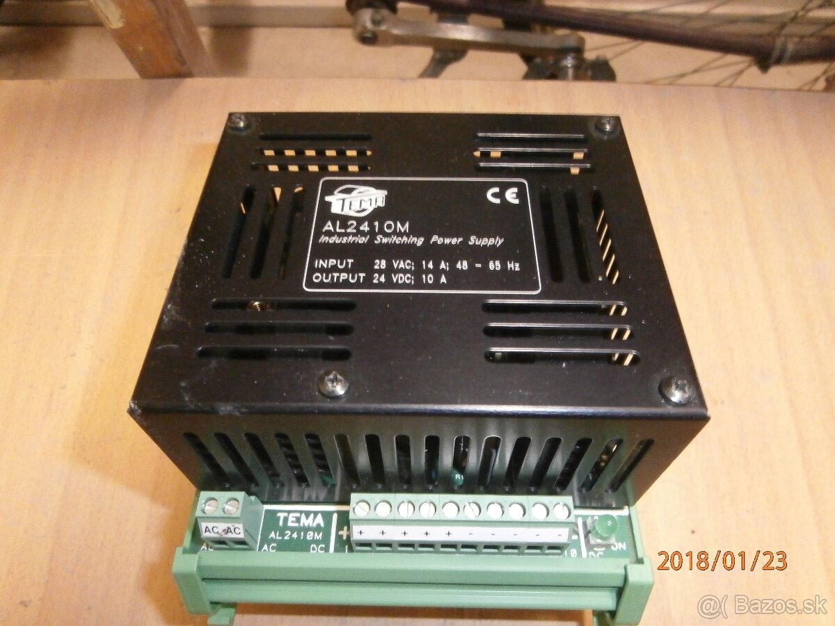 Menič napatia AL2410.