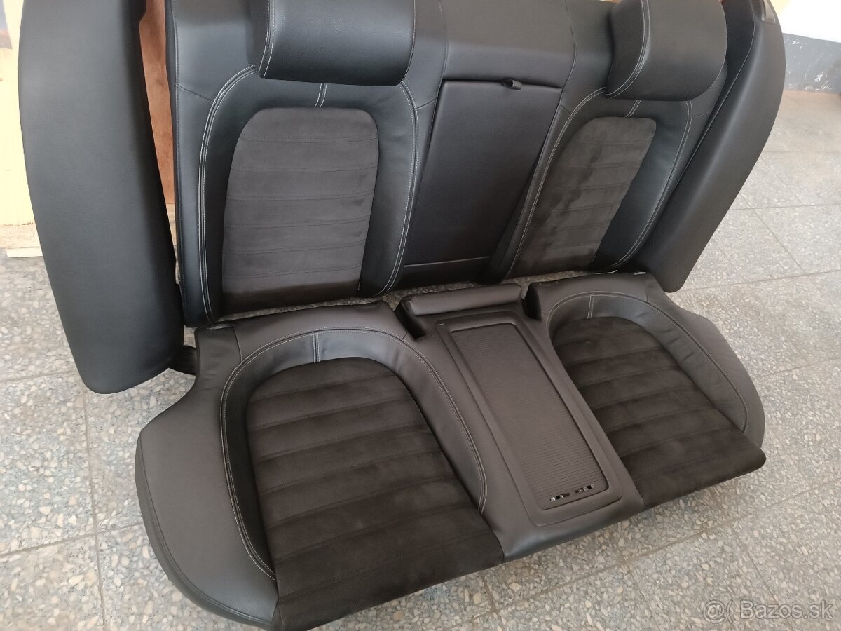 VW Passat CC - Zadne sedadlá