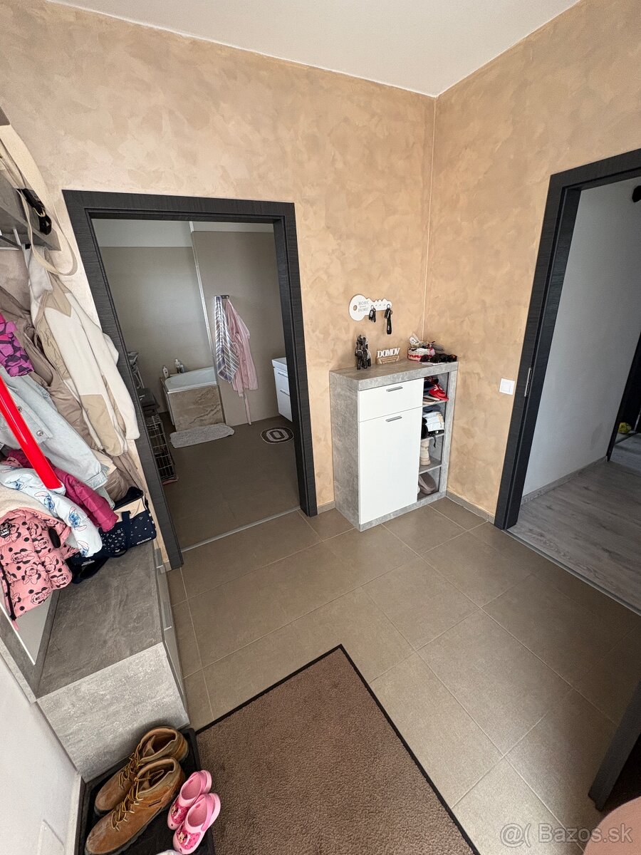 Predaj 4 izb. RD Hrubý Šúr