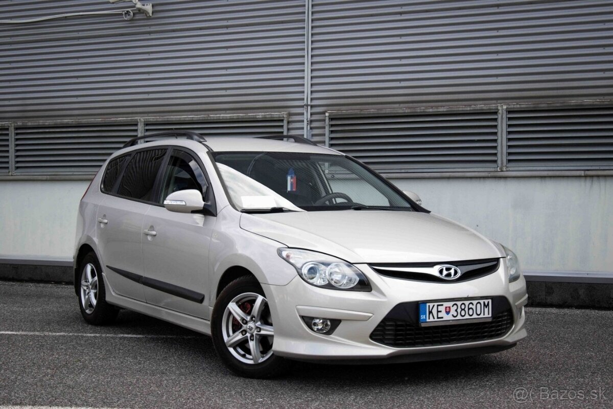 Hyundai i30 CW 1.4i CVVT Start