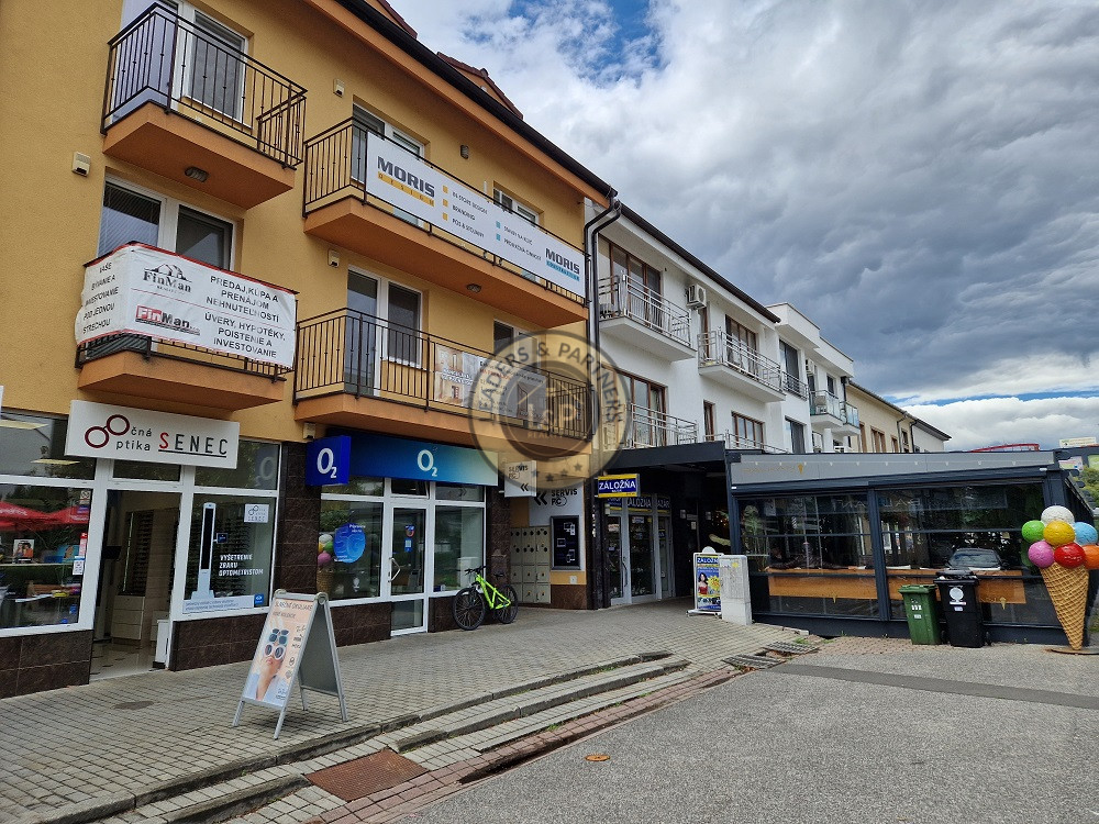 Kancelária na prenájom v centre Senca-Lichnerova-3miestnosti