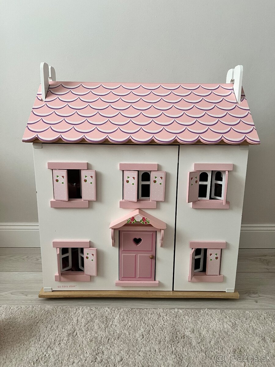 Predám domček Le Toy Van Sophia s izbičkami