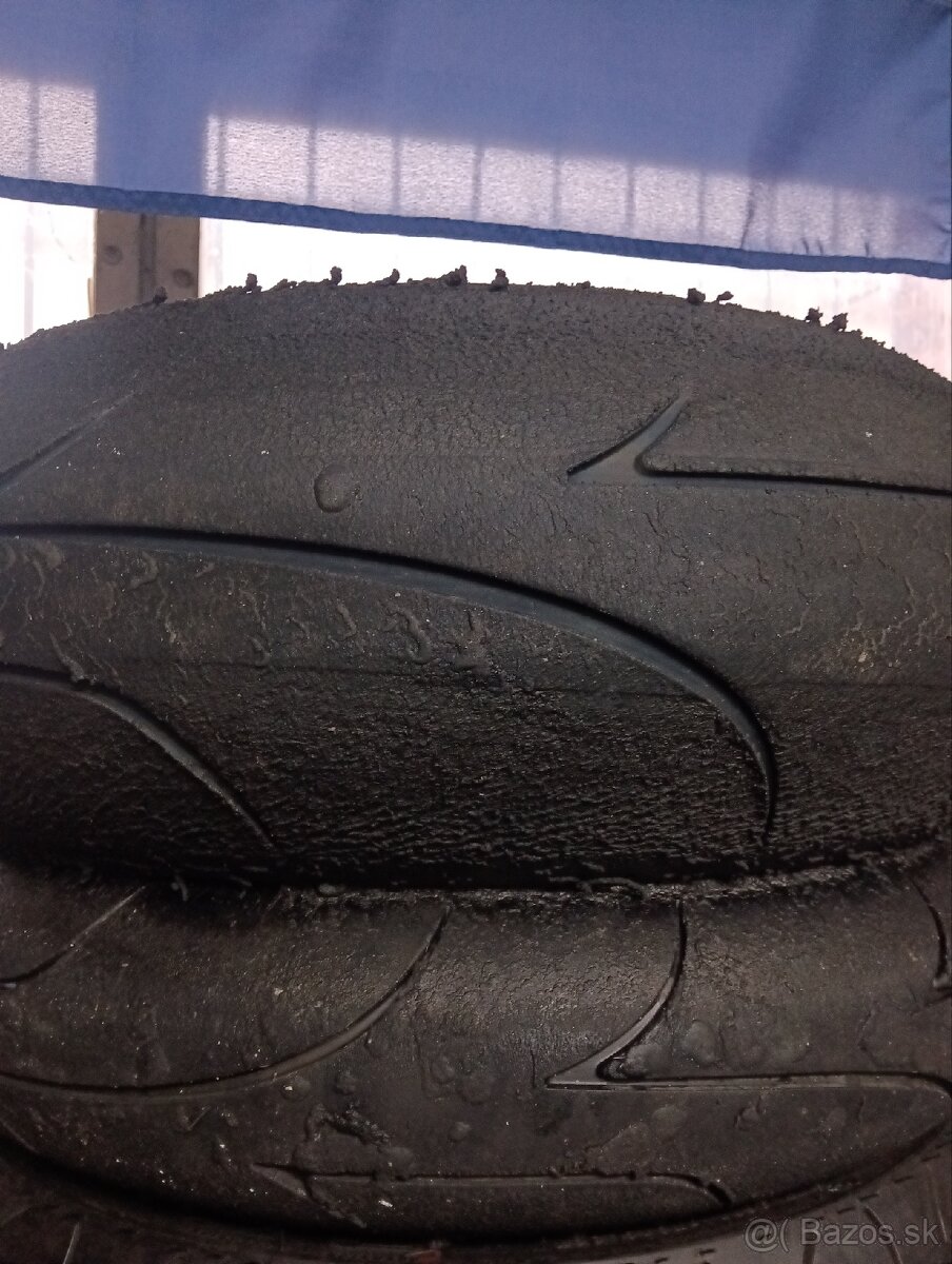 Predam jazdene pneumatiky 120/70 R17 a 200/60 R17