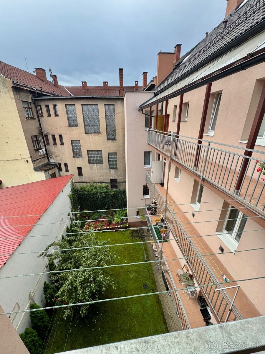 3 izbový byt 86 m2 v skvelej lokalite v Ružomberku na predaj