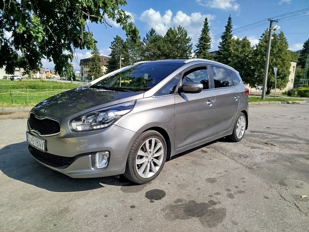 Kia Carens