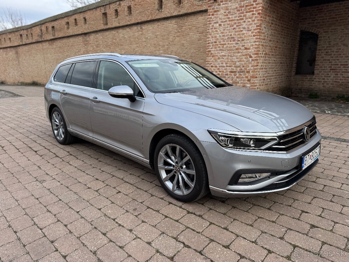 Volkswagen Passat Variant model 2021