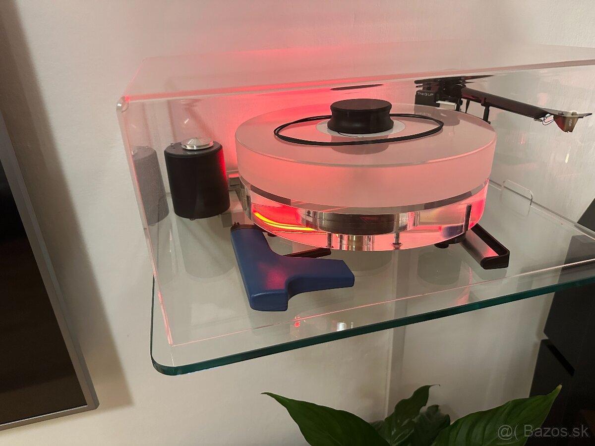 Pro-Ject RPM 9.1 Acryl Gramofón