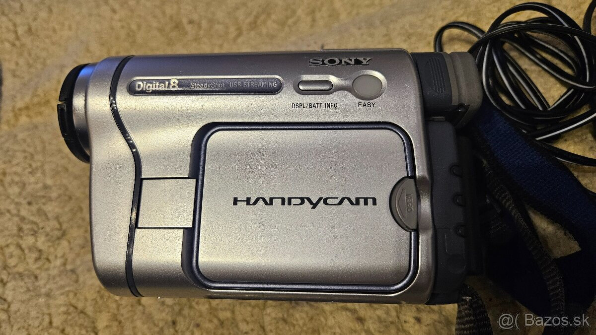 Predám zachovalú Digital8 kameru SONY
