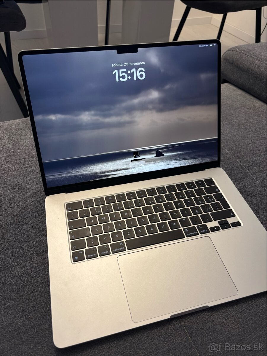Macbook Air M3 16gb 256gb v zaruke