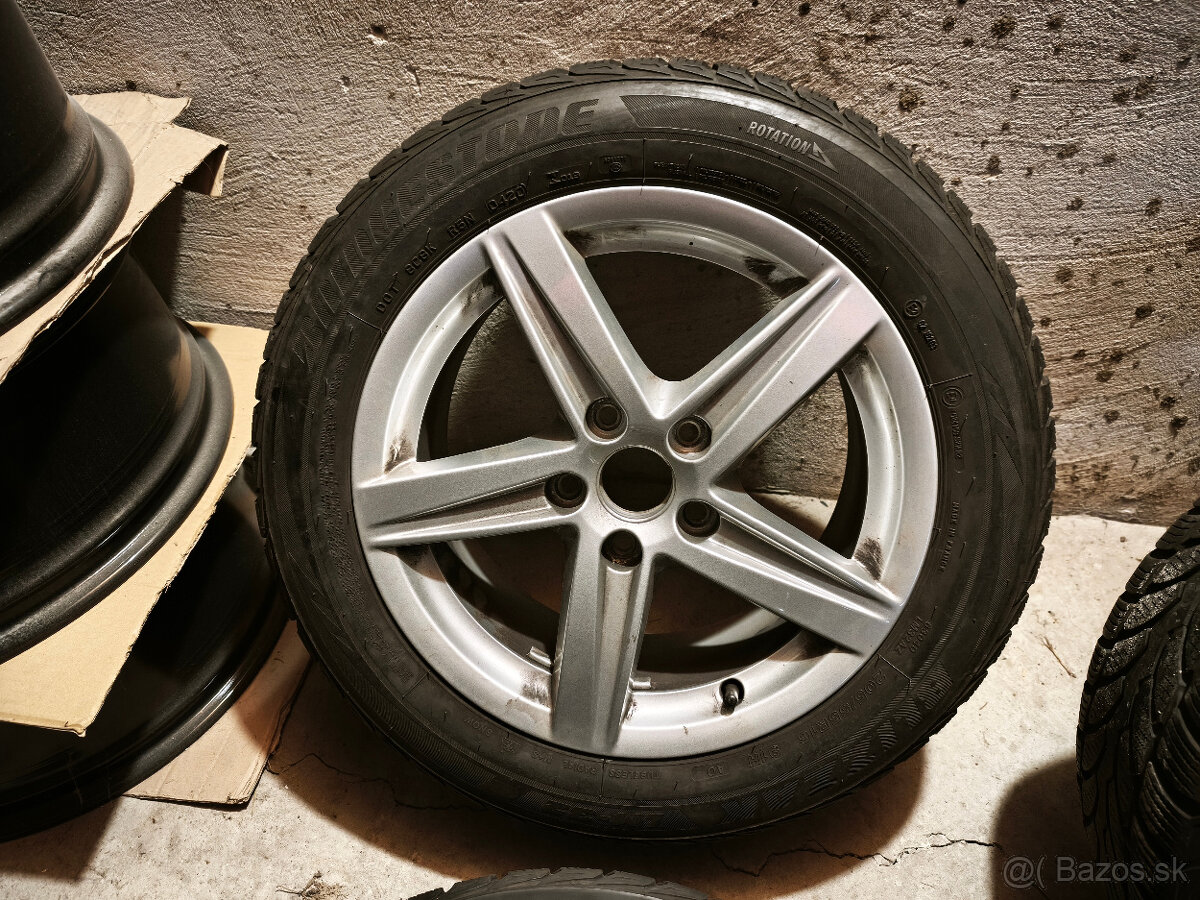 Audi A3 (8V) - originál 16" alu disky s pneu