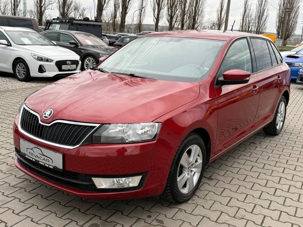 Škoda Rapid Spaceback SB 1.2 TSI 90k Style