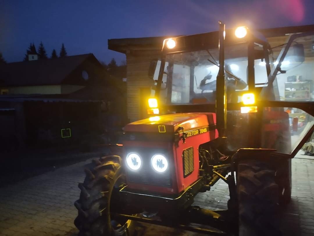 Zetor Predné LED Svetlo 143mm 5,75' (angel eyes)