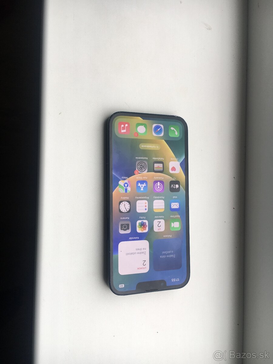 —-..94% BATERKA Predam IPhone 13 128GB
