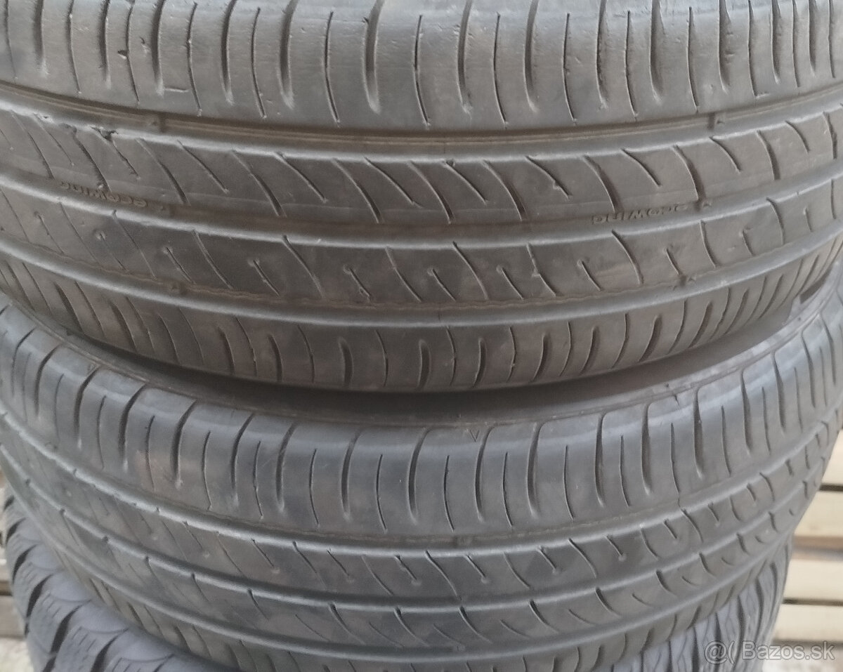 Predam jazdene letne pneu 185/60R14 Kumho