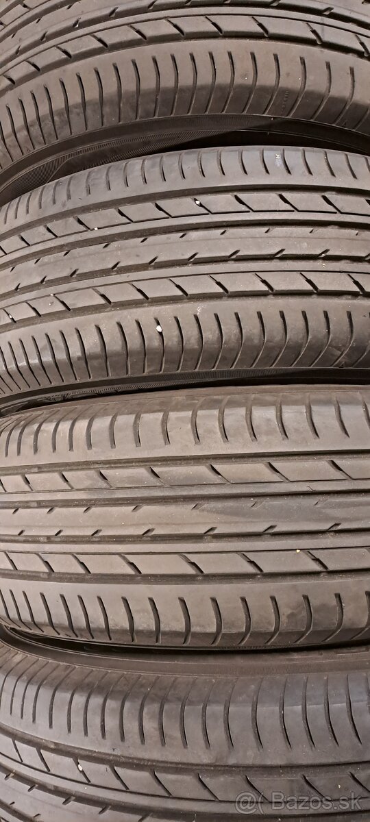 Predám 4ks jazdené letné 225/65r17-102H Yokohama