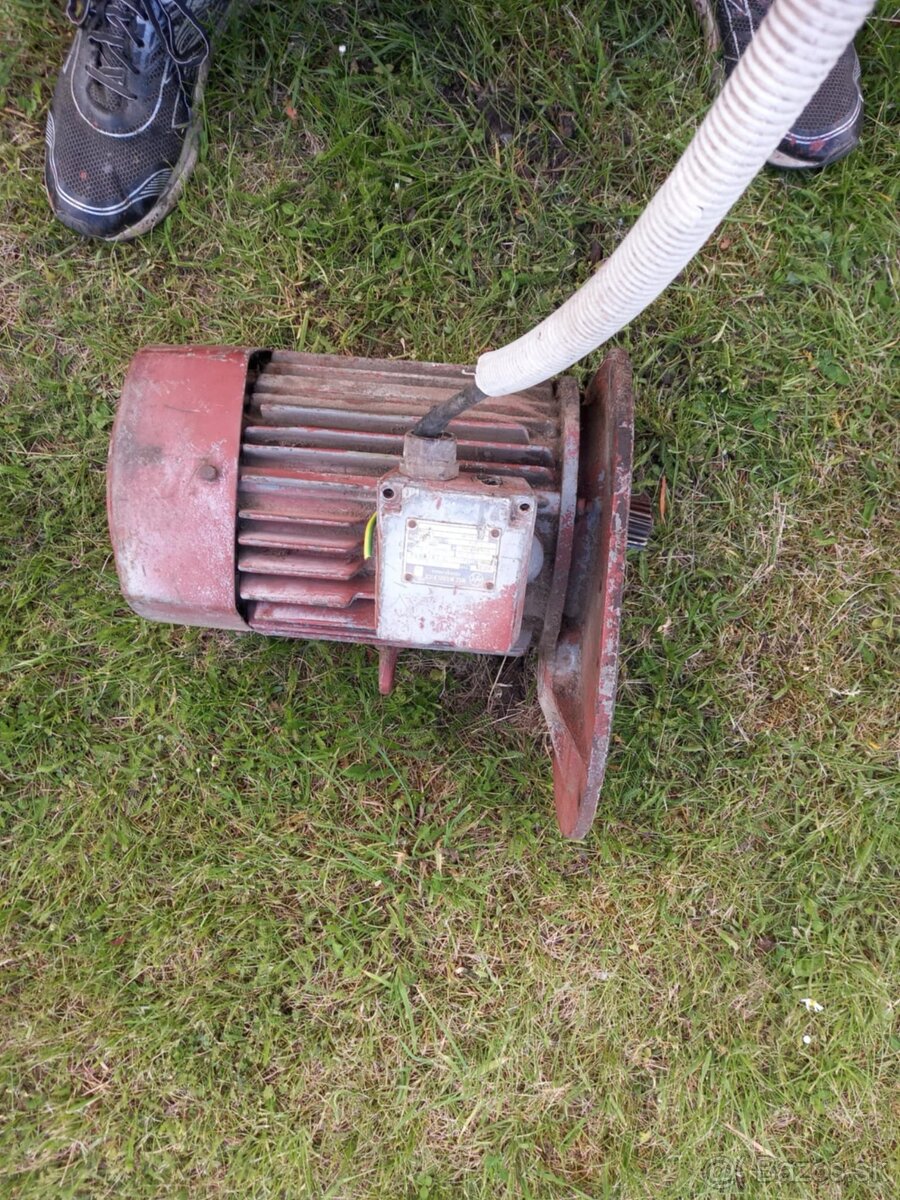 Elektromotor MEZ Mohelnice