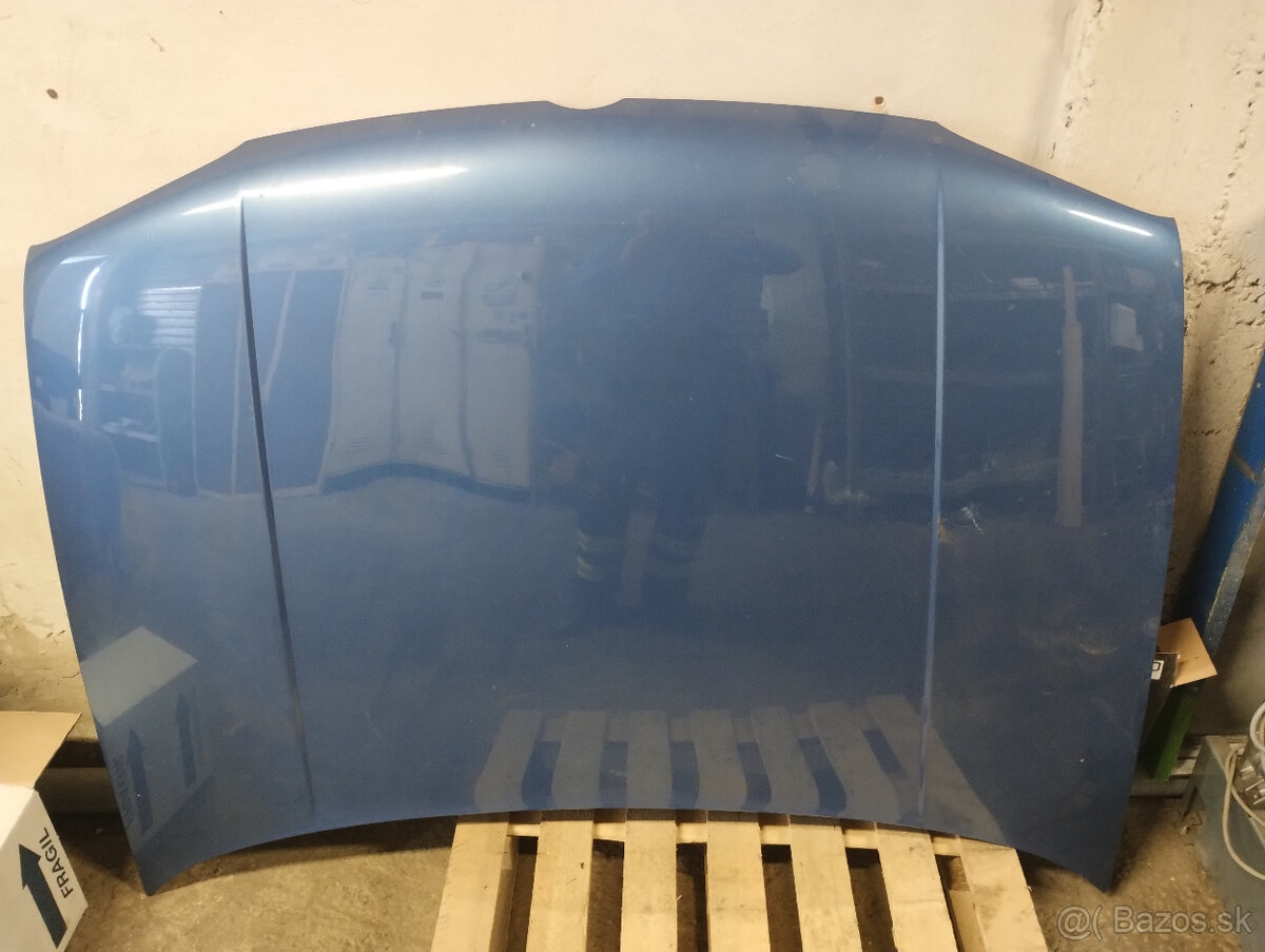 kapota vw golf 4