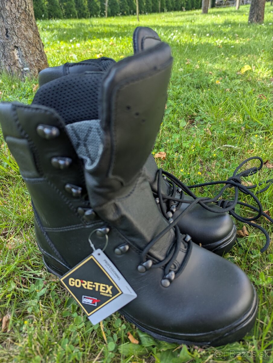 Kanady Gore-Tex veľ. 39