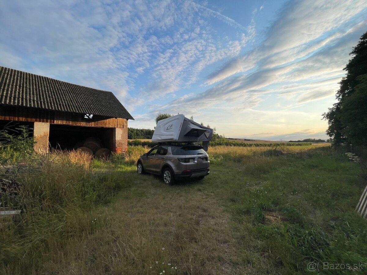 Požičovňa strešných autostanov nomadrent