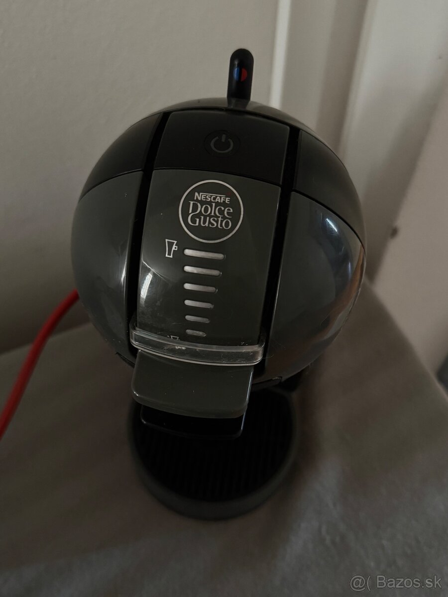 Predám kávovar Dolce Gusto Mini Me