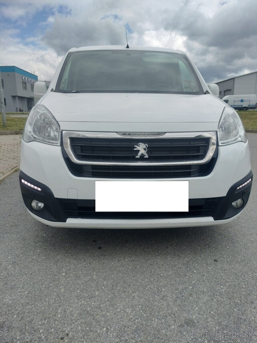 "Peugeot Partner 1.6 HDi Furgon 117 000KM automat F1 radeni