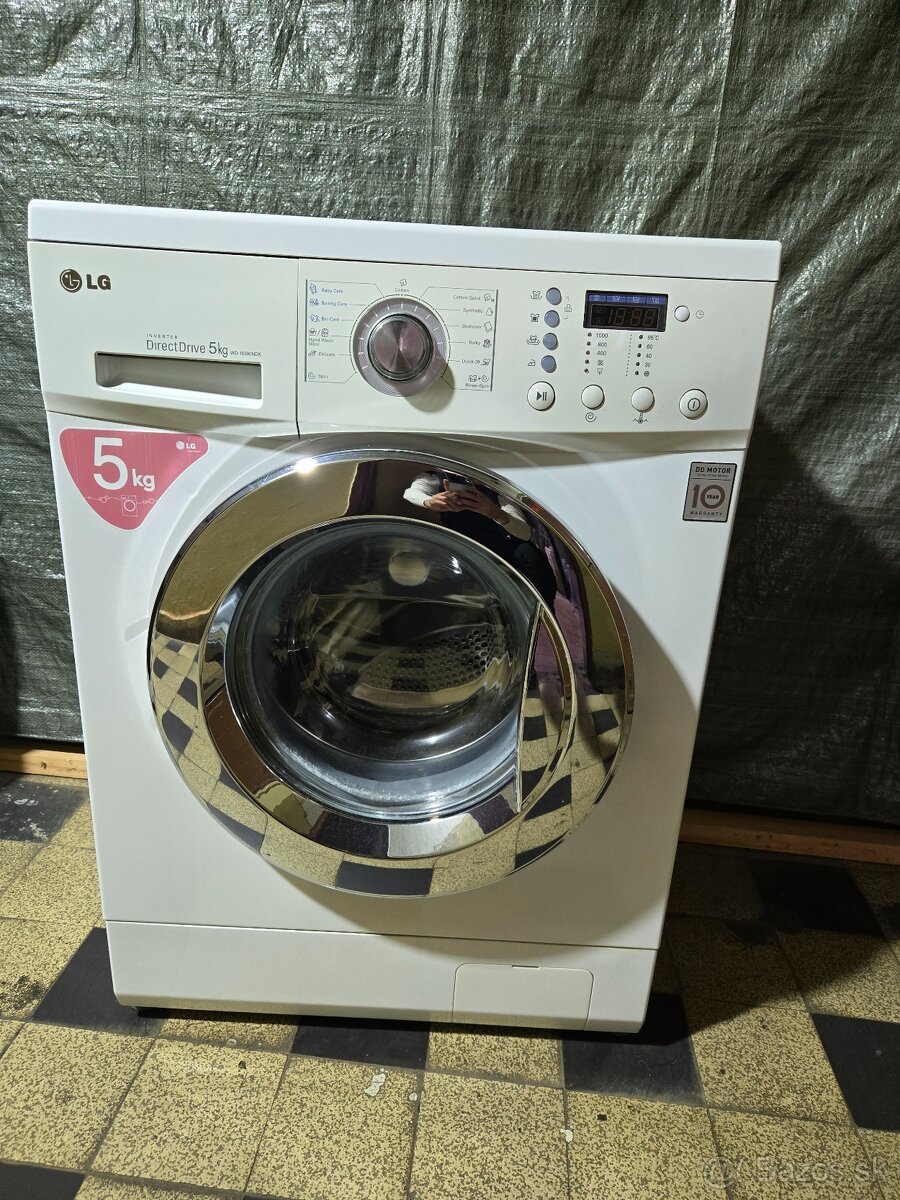 LG práçka