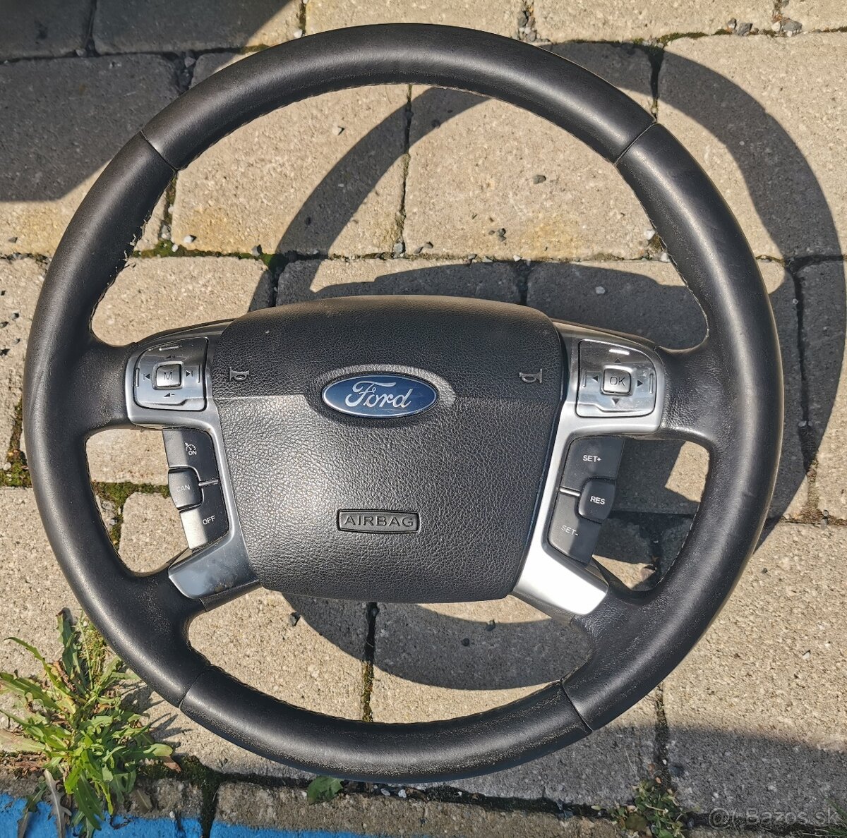 Ford Mondeo/Galaxy/S-max volant multifunkčný