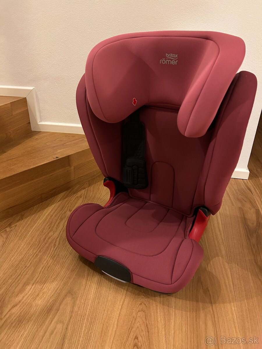 Romer Britax Kidfix XP isofix 15-36kg/ruzova/super stav