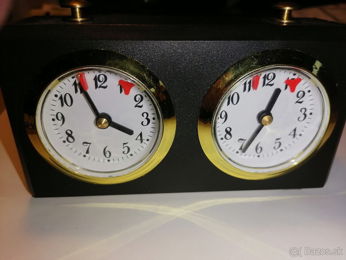 Predám šachové hodiny