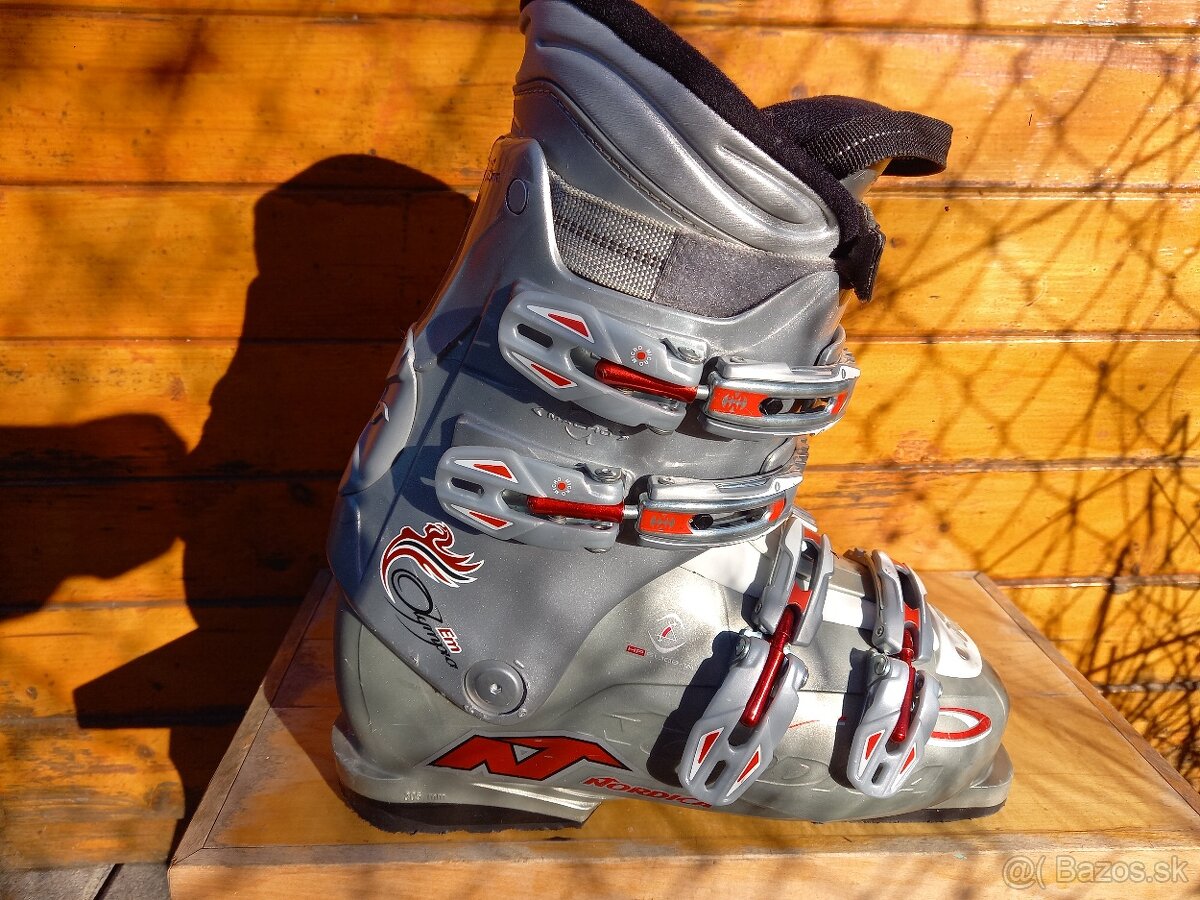 Predam lyziarky NORDICA