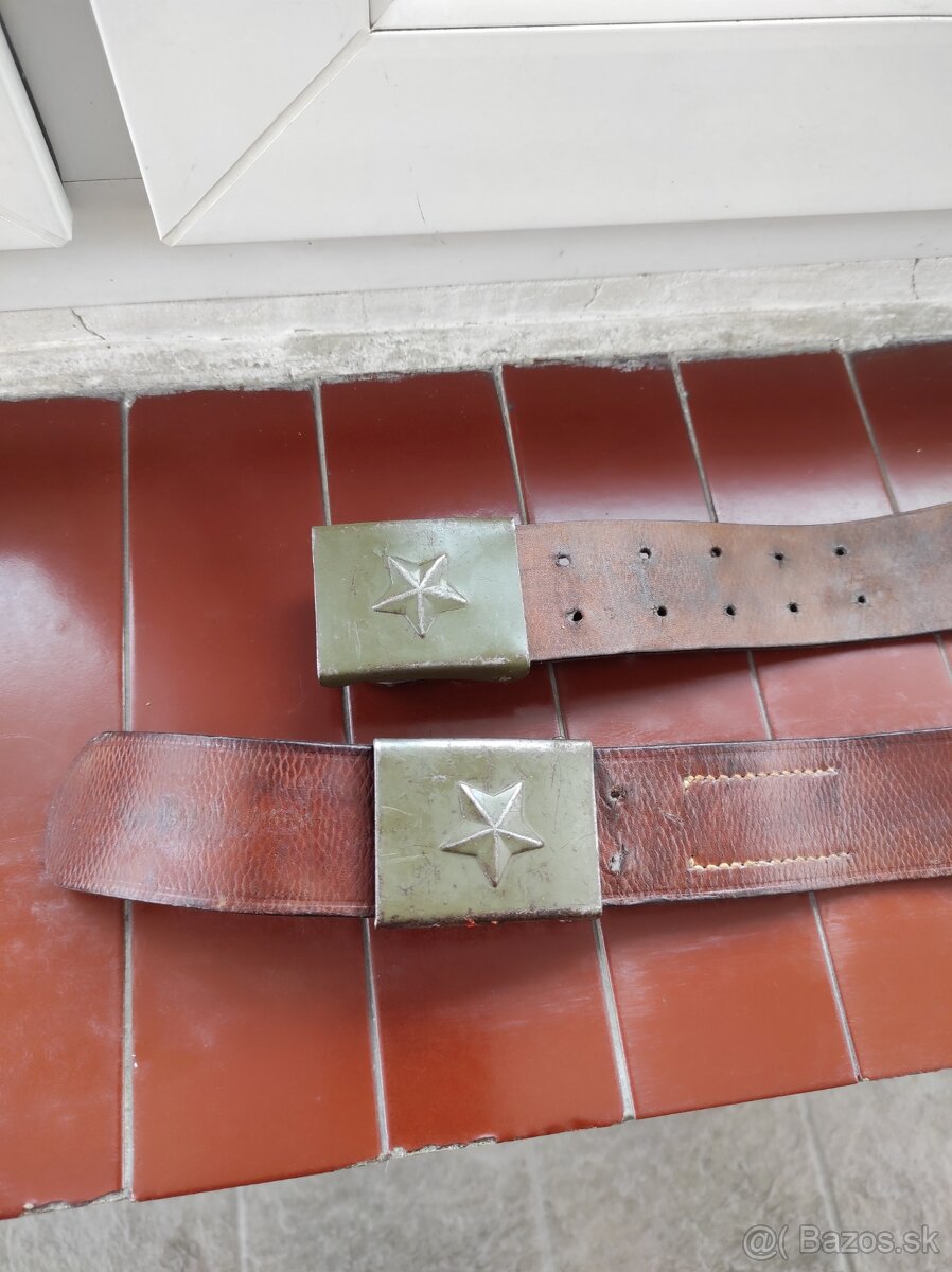 Kožené vojenské opasky