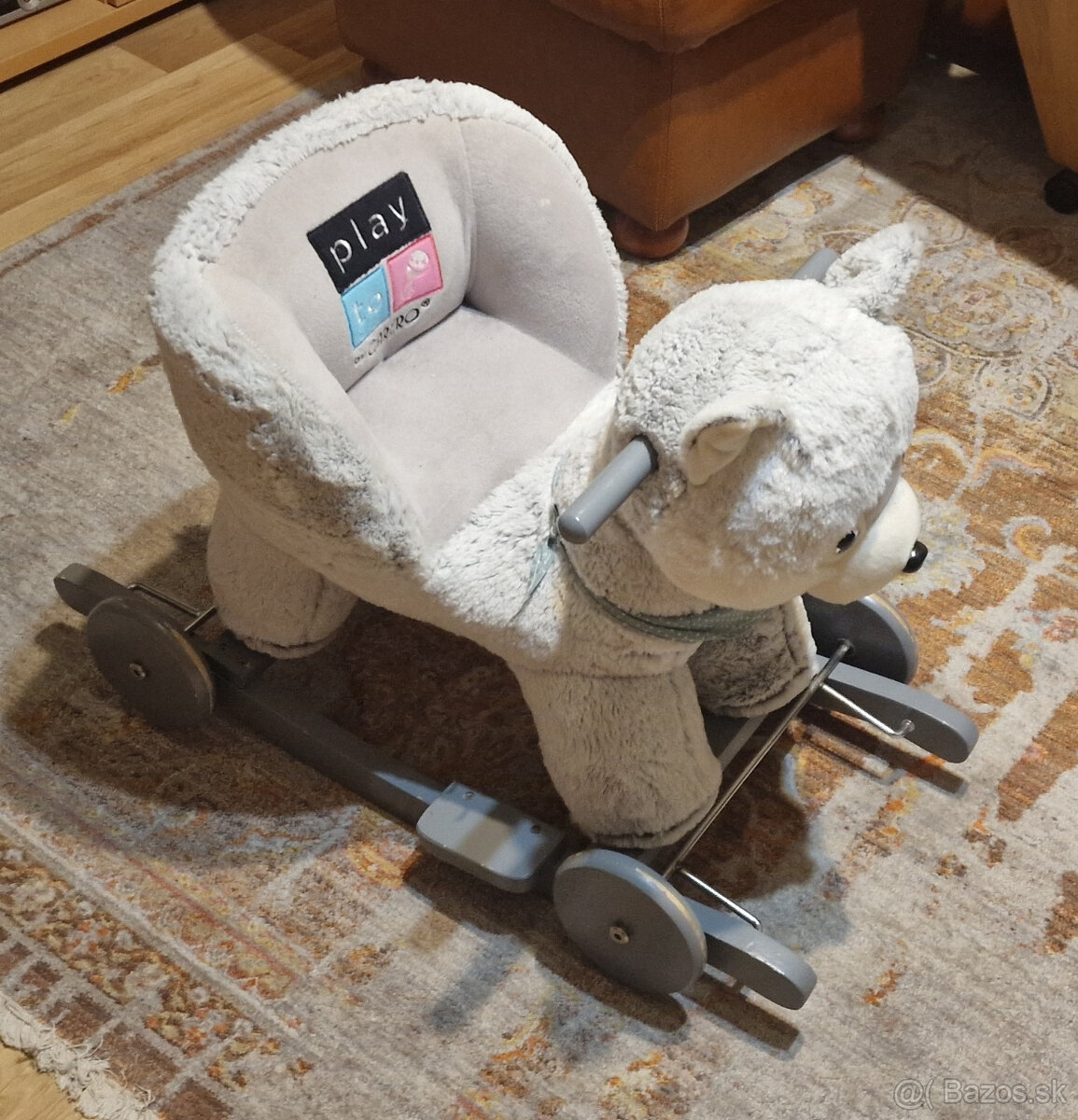 Hojdací koník aj s kolieskami