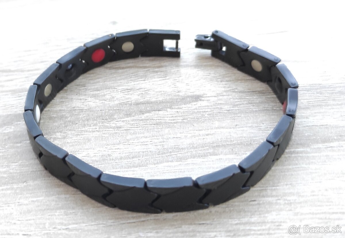 Pánsky titánový náramok
