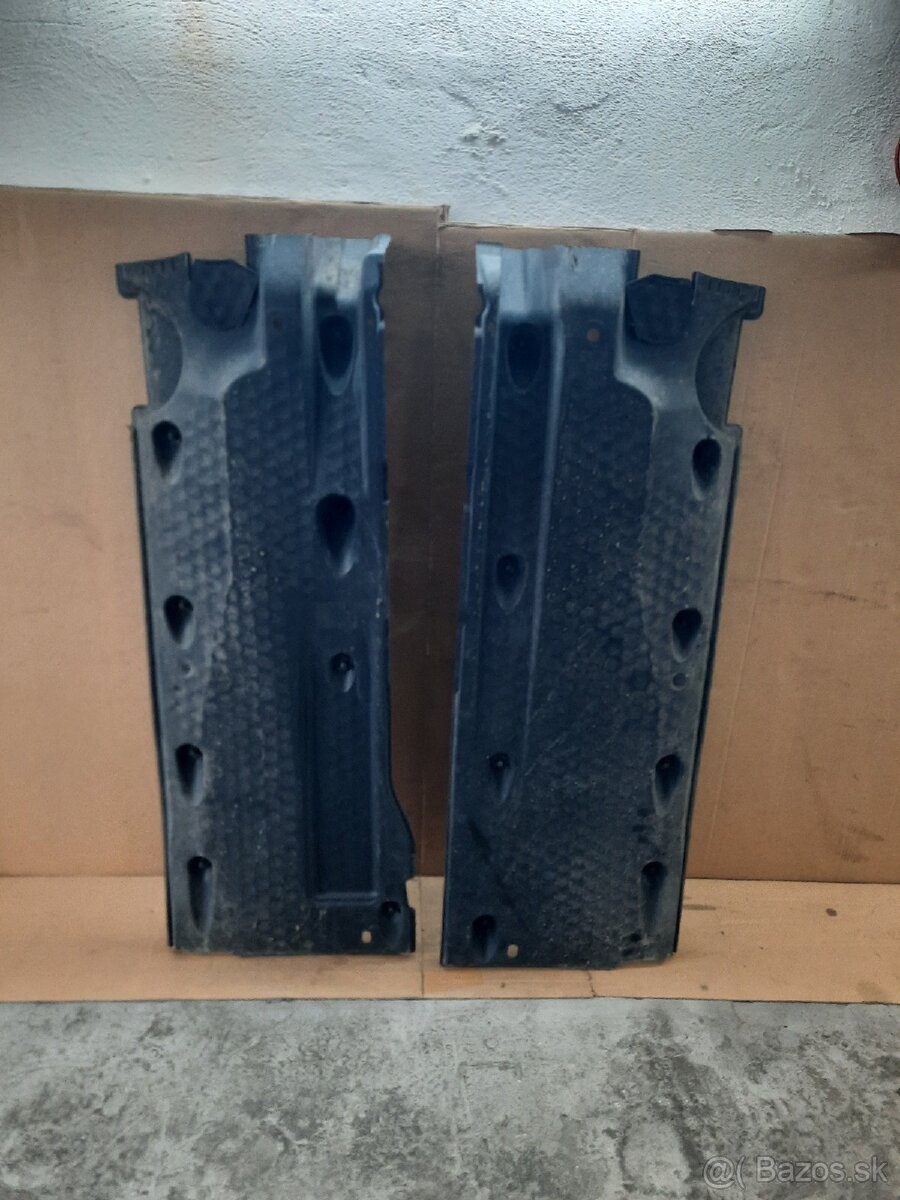 spodný kryt podvozku Tiguan