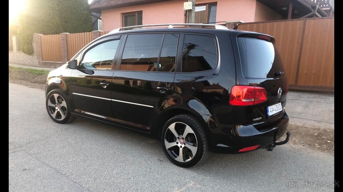 Vw Touran 1,6 TDi, dsg, 7 miestny