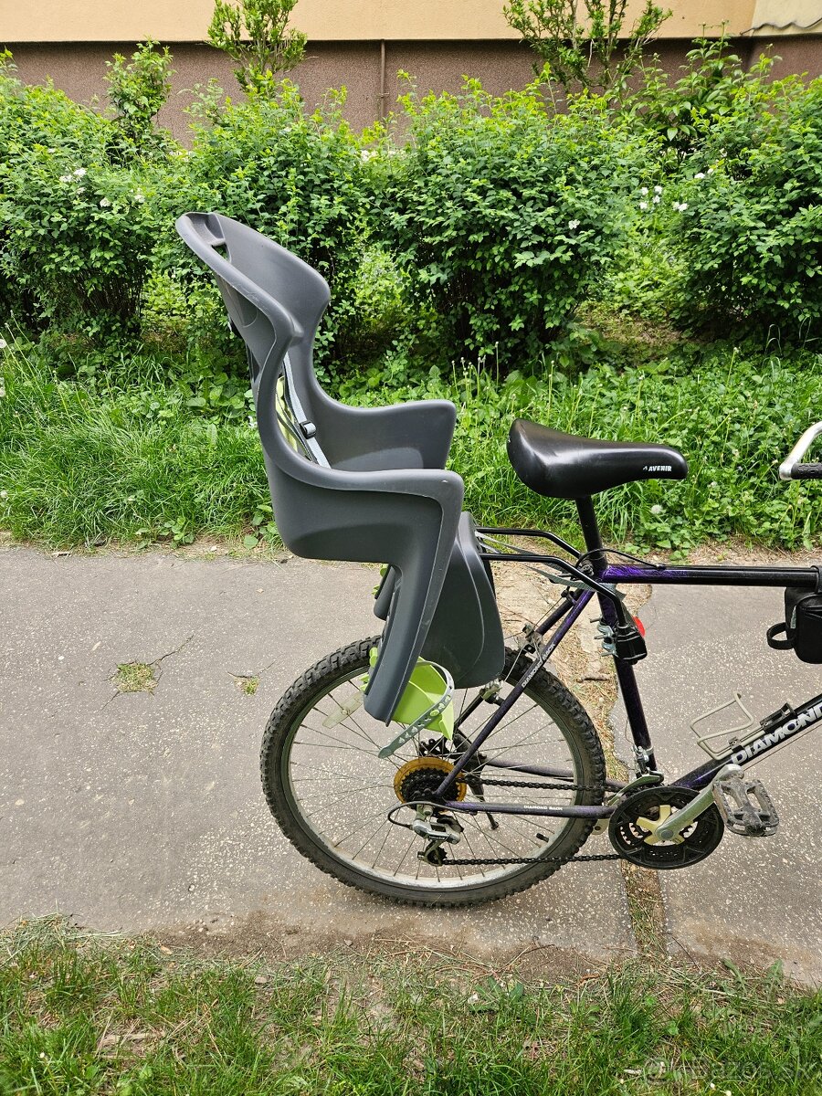 Sedačka na bicykel