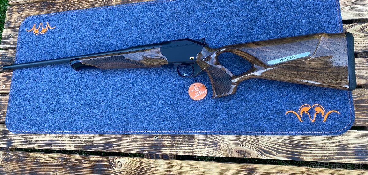 Blaser R8