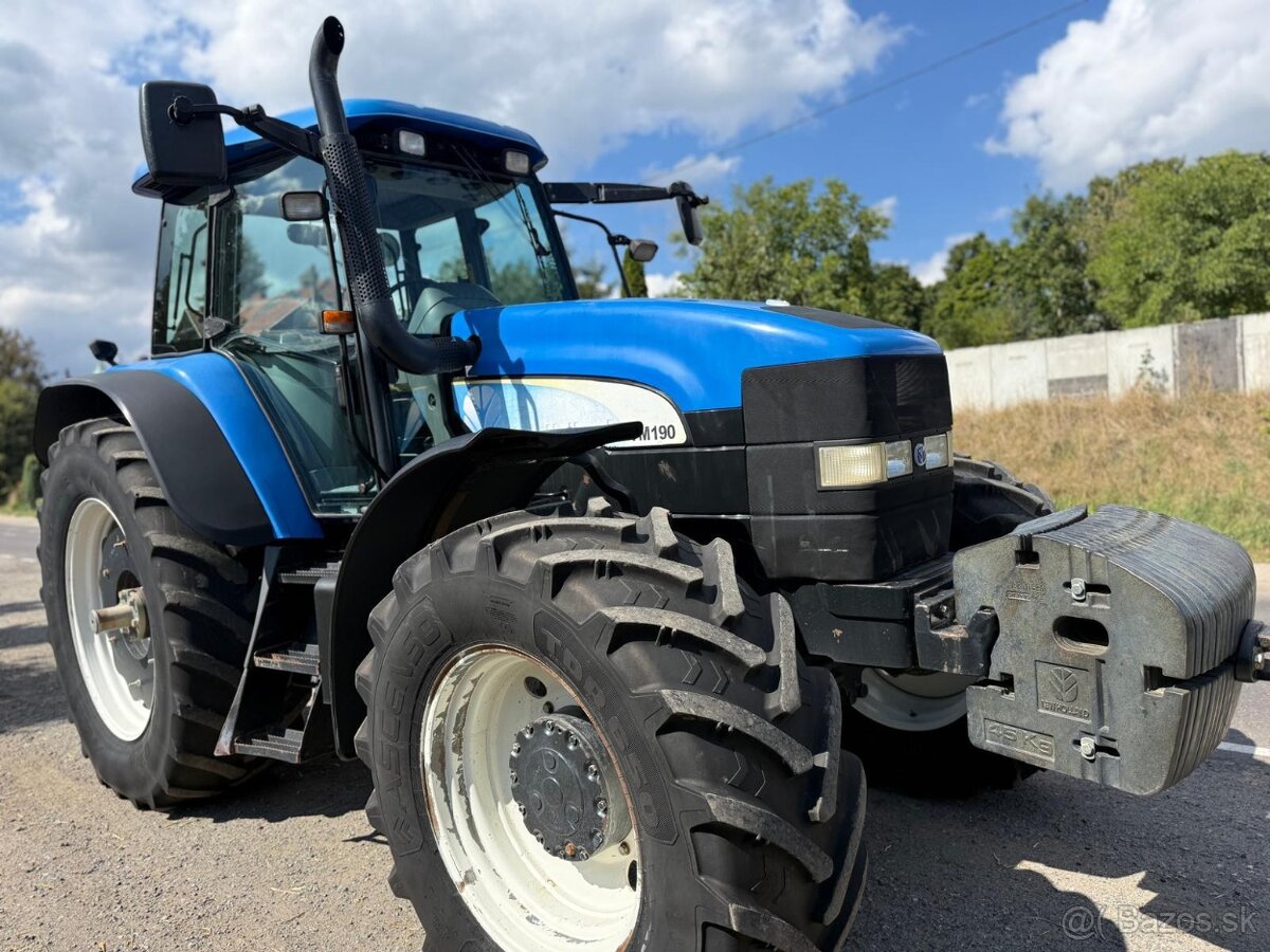 Zemědělský traktor New Holland TM 190, rok výroby 2006