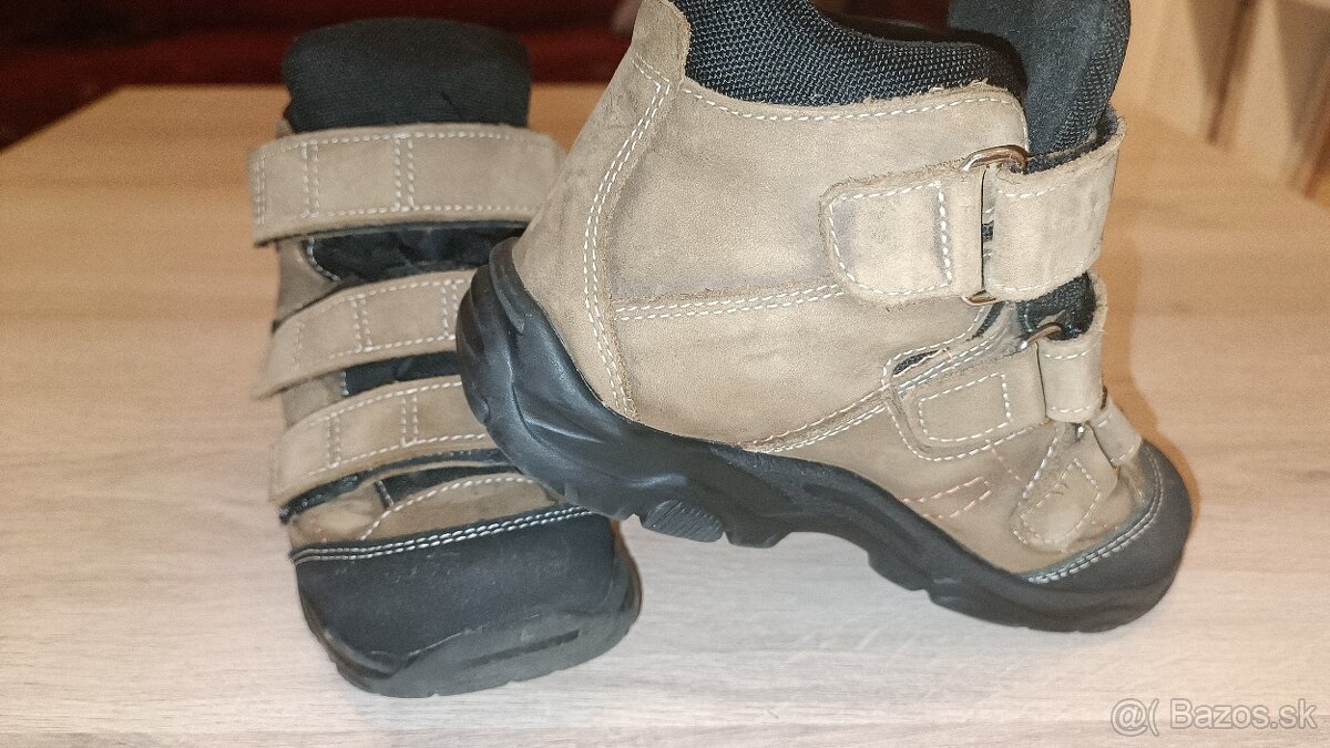 Zimné chlapčenské topánky 28