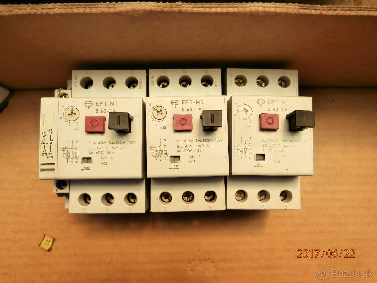 Ochrany motorov od 0,6A do 32A.