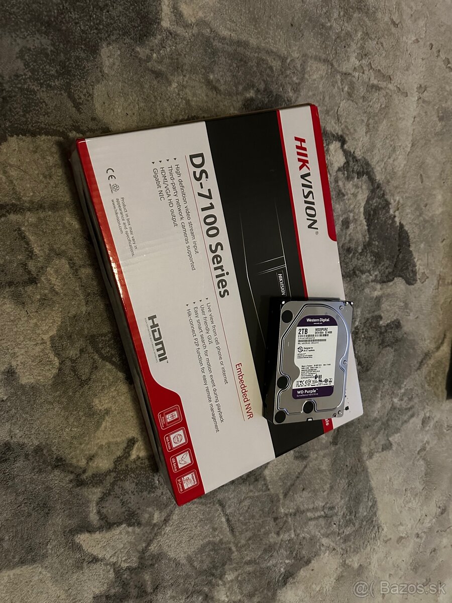 Hikvision NVR - na 4 POE kamery + HardDisk