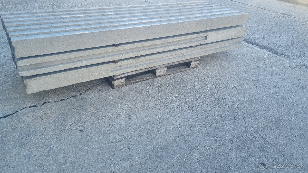 Betonove stlpiky na betonove ploty a ZAHONY