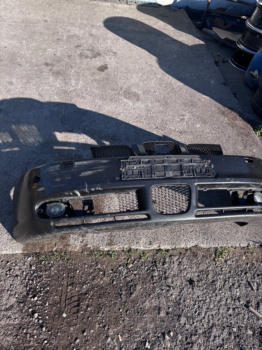 Predám FR nárazník seat leon